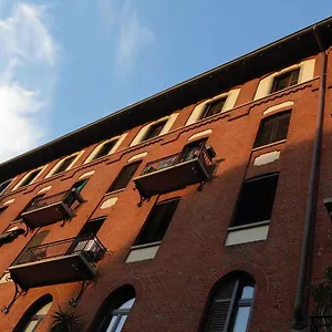 Lepontina 13 , Milano Italia